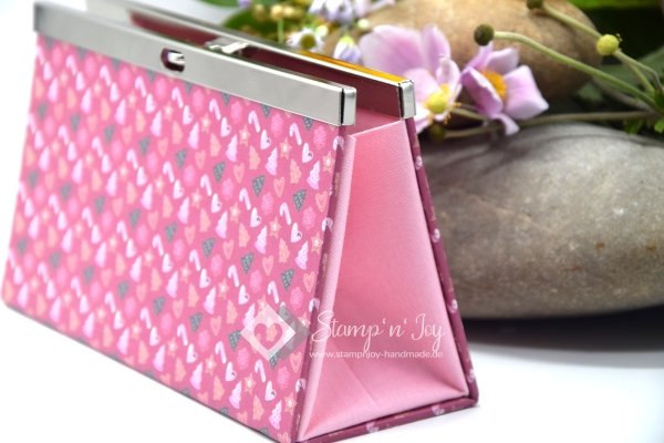 Graupappe-Tasche mit Metall-Verschluss ca. 19,0x6,5x10,0cm | Weihnachtscookies | rosa pink | Art. Nr. 97040303
